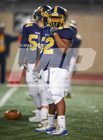 Thumbnail 3 in Gray's Creek @ Northern (NCHSAA 3AA - 1st Round) photogallery.