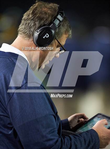 Thumbnail 3 in Gray's Creek @ Northern (NCHSAA 3AA - 1st Round) photogallery.