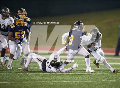 Thumbnail 1 in Gray's Creek @ Northern (NCHSAA 3AA - 1st Round) photogallery.