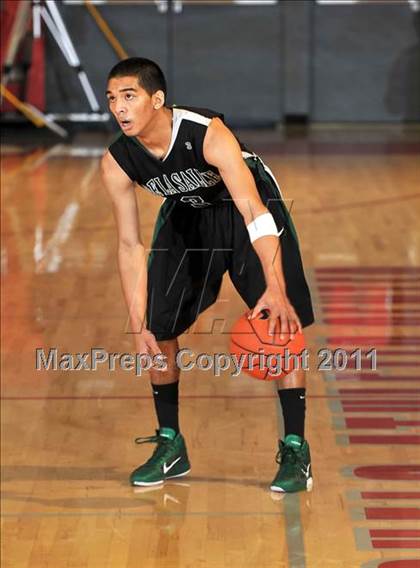 Thumbnail 1 in De La Salle vs. Taft (Nike Extravaganza) photogallery.