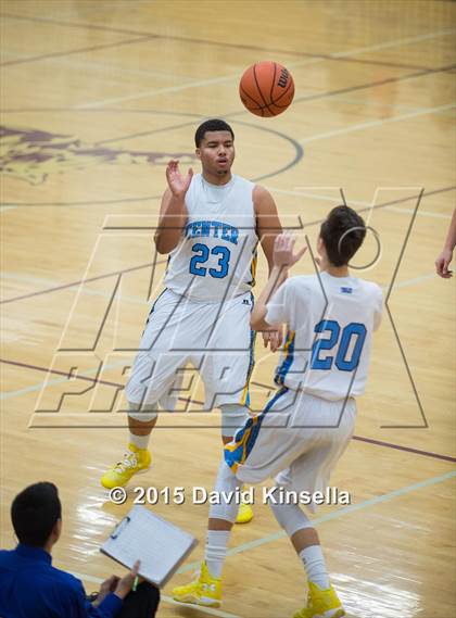 Thumbnail 3 in Center vs. Argonaut (Whitney Holiday Classic) photogallery.