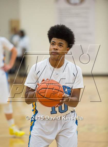 Thumbnail 1 in Center vs. Argonaut (Whitney Holiday Classic) photogallery.