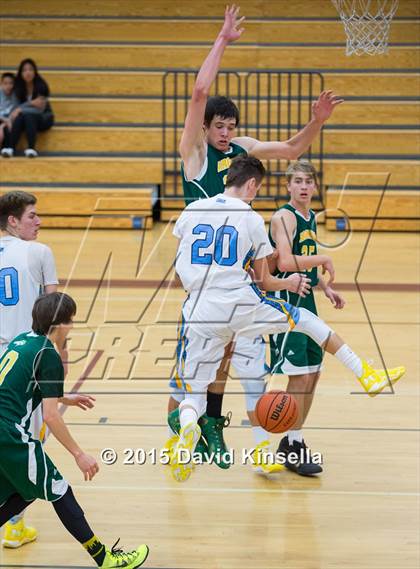 Thumbnail 3 in Center vs. Argonaut (Whitney Holiday Classic) photogallery.