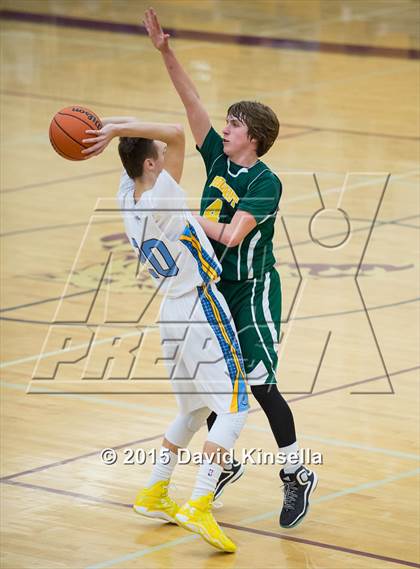 Thumbnail 2 in Center vs. Argonaut (Whitney Holiday Classic) photogallery.