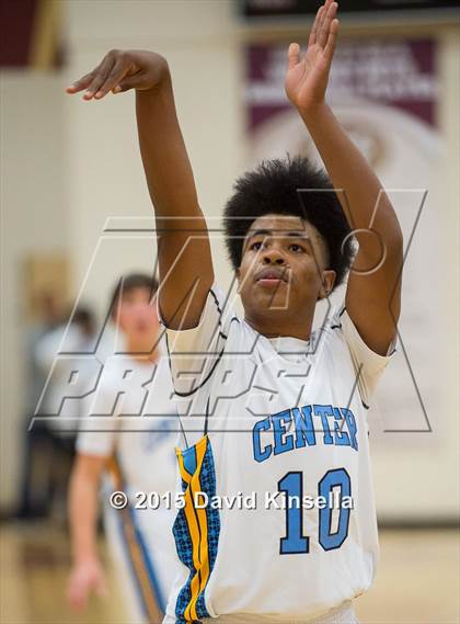 Thumbnail 3 in Center vs. Argonaut (Whitney Holiday Classic) photogallery.