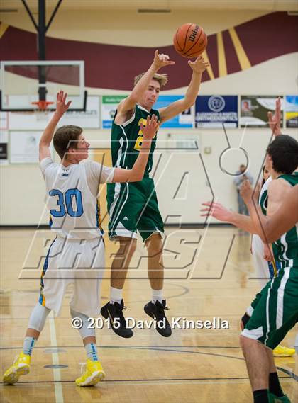 Thumbnail 3 in Center vs. Argonaut (Whitney Holiday Classic) photogallery.