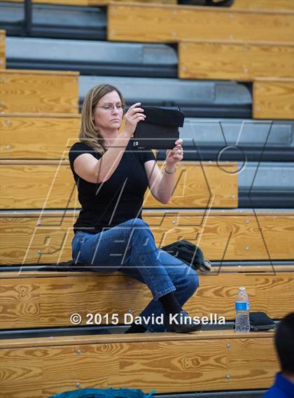 Thumbnail 3 in Center vs. Argonaut (Whitney Holiday Classic) photogallery.