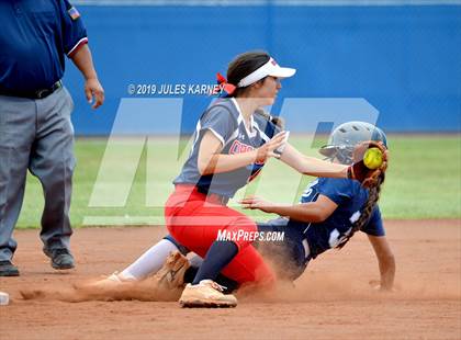 Thumbnail 3 in Centennial vs Coronado (NIAA 4A Playoff) photogallery.