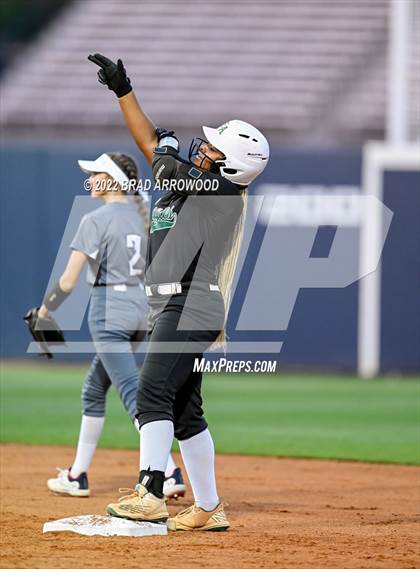 Thumbnail 2 in Eastern Alamance vs North Buncombe (NCHSAA 3A Final Game 1) photogallery.