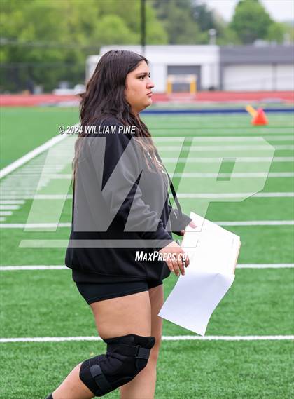 Thumbnail 2 in Kingston vs Pine Bush (Section 9 Large School Quarter Final) photogallery.