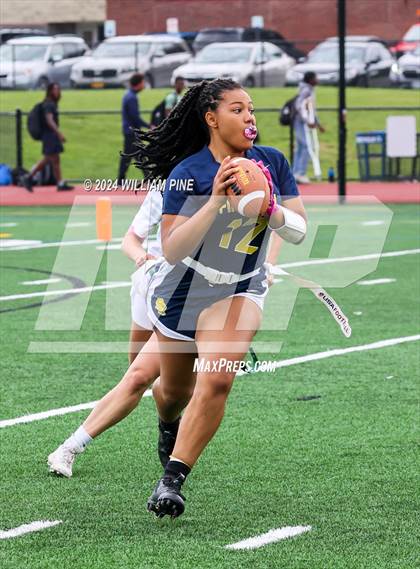 Thumbnail 2 in Kingston vs Pine Bush (Section 9 Large School Quarter Final) photogallery.