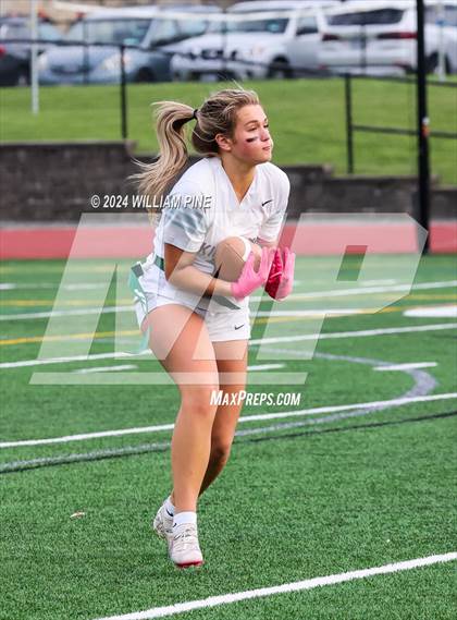 Thumbnail 2 in Kingston vs Pine Bush (Section 9 Large School Quarter Final) photogallery.