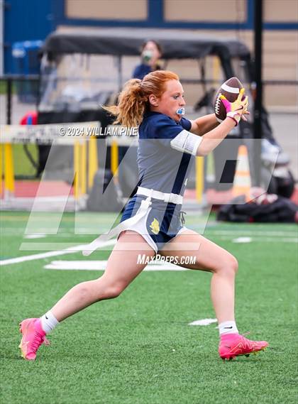 Thumbnail 2 in Kingston vs Pine Bush (Section 9 Large School Quarter Final) photogallery.