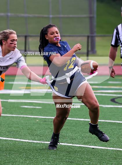 Thumbnail 3 in Kingston vs Pine Bush (Section 9 Large School Quarter Final) photogallery.