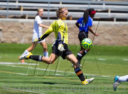 Thumbnail 3 in Amador vs. Capital Christian (CIF SJS D6 Final) photogallery.