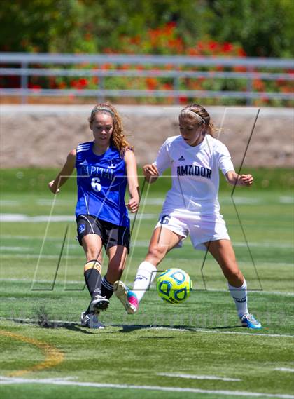 Thumbnail 3 in Amador vs. Capital Christian (CIF SJS D6 Final) photogallery.