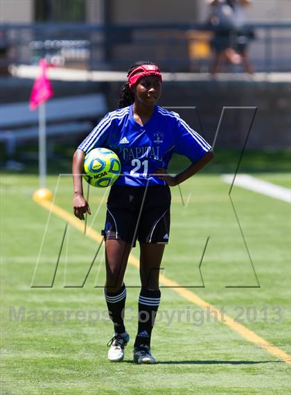 Thumbnail 2 in Amador vs. Capital Christian (CIF SJS D6 Final) photogallery.