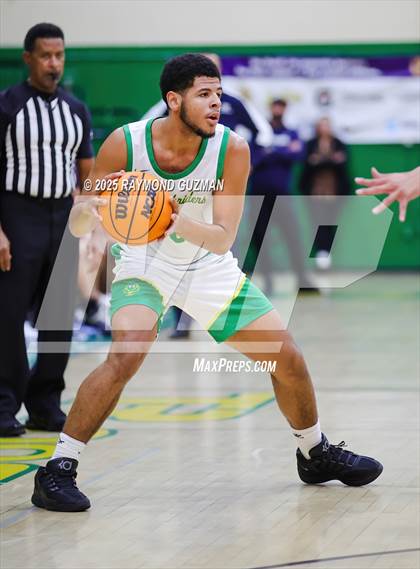 Thumbnail 3 in Redwood @ Roosevelt photogallery.