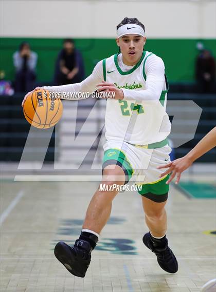 Thumbnail 1 in Redwood @ Roosevelt photogallery.