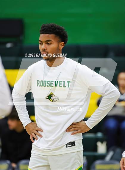 Thumbnail 2 in Redwood @ Roosevelt photogallery.