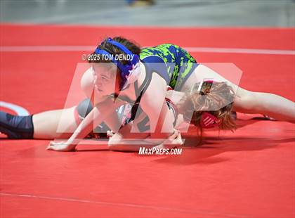 Thumbnail 3 in UIL Wrestling 5A-6A Finals (3rd-5th Place Bouts) photogallery.