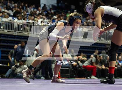Thumbnail 1 in UIL Wrestling 5A-6A Finals (3rd-5th Place Bouts) photogallery.