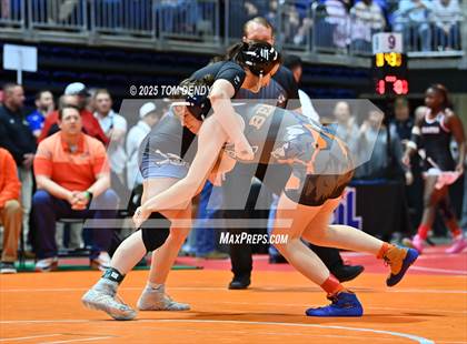 Thumbnail 1 in UIL Wrestling 5A-6A Finals (3rd-5th Place Bouts) photogallery.