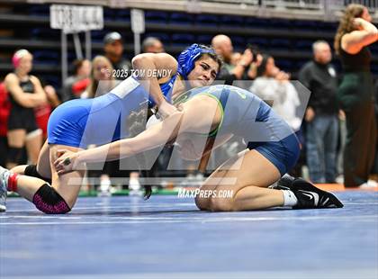 Thumbnail 2 in UIL Wrestling 5A-6A Finals (3rd-5th Place Bouts) photogallery.