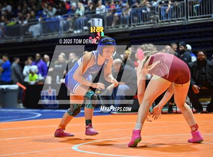 Thumbnail 1 in UIL Wrestling 5A-6A Finals (3rd-5th Place Bouts) photogallery.