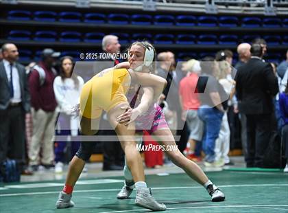 Thumbnail 2 in UIL Wrestling 5A-6A Finals (3rd-5th Place Bouts) photogallery.