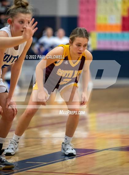 Thumbnail 2 in Toutle Lake vs South Bend (WIAA 2B District Playoff) photogallery.