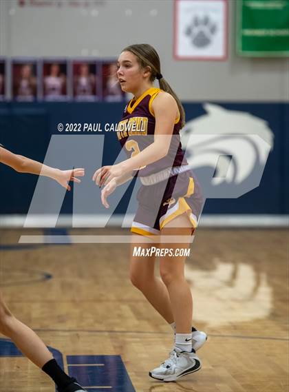 Thumbnail 3 in Toutle Lake vs South Bend (WIAA 2B District Playoff) photogallery.