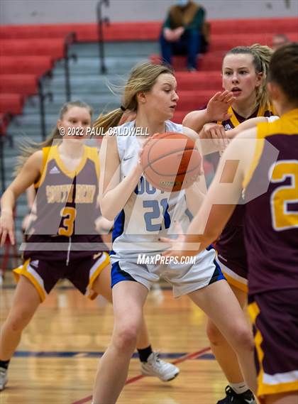 Thumbnail 1 in Toutle Lake vs South Bend (WIAA 2B District Playoff) photogallery.