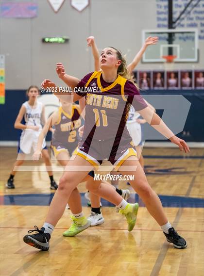 Thumbnail 2 in Toutle Lake vs South Bend (WIAA 2B District Playoff) photogallery.