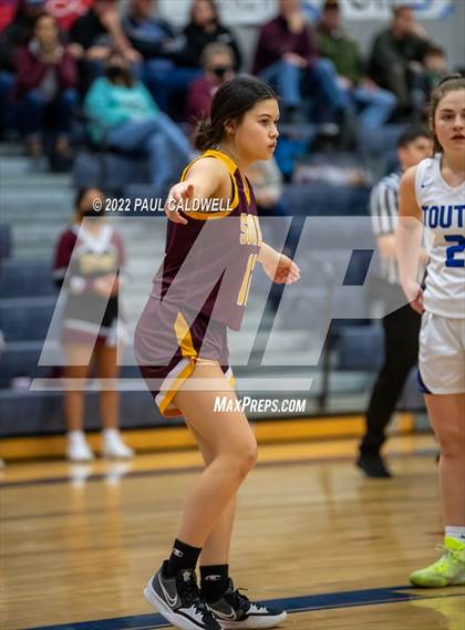 Thumbnail 2 in Toutle Lake vs South Bend (WIAA 2B District Playoff) photogallery.