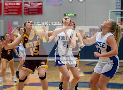 Thumbnail 1 in Toutle Lake vs South Bend (WIAA 2B District Playoff) photogallery.