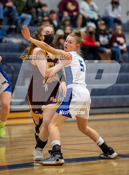 Thumbnail 1 in Toutle Lake vs South Bend (WIAA 2B District Playoff) photogallery.