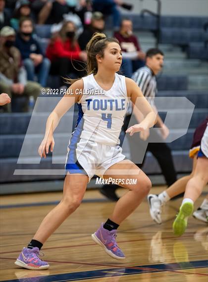 Thumbnail 1 in Toutle Lake vs South Bend (WIAA 2B District Playoff) photogallery.