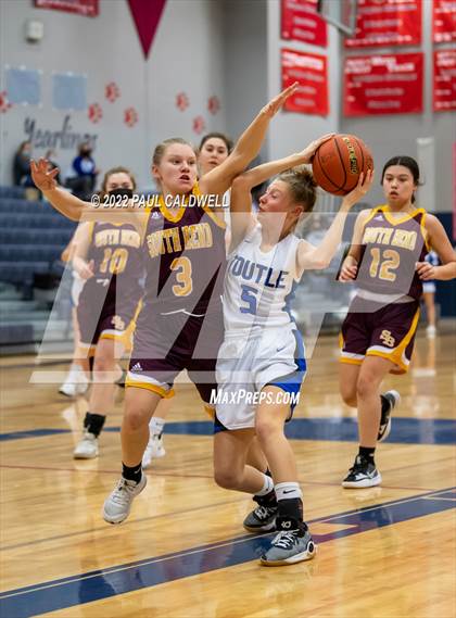 Thumbnail 1 in Toutle Lake vs South Bend (WIAA 2B District Playoff) photogallery.