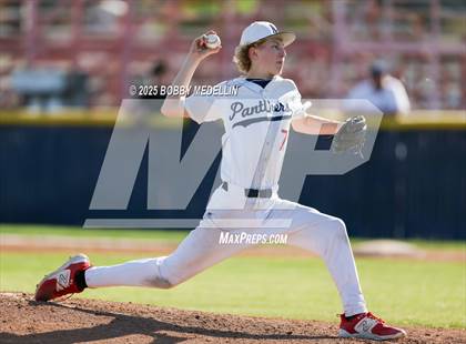 Thumbnail 2 in Bullard @ San Joaquin Memorial photogallery.