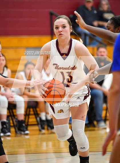 Thumbnail 1 in Thorndale vs Rockdale (Thorndale Shootout) photogallery.