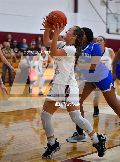 Thumbnail 2 in Thorndale vs Rockdale (Thorndale Shootout) photogallery.