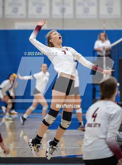 Thumbnail 2 in Northridge vs Timpanogos (Claim Jumper Tournament) photogallery.