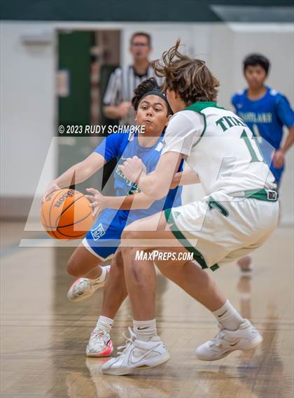 Thumbnail 1 in Eastlake @ Poway photogallery.