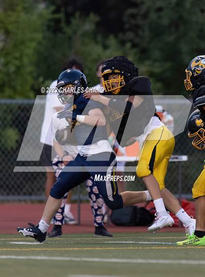Thumbnail 2 in Alameda vs Berean Christian (Scrimmage) photogallery.