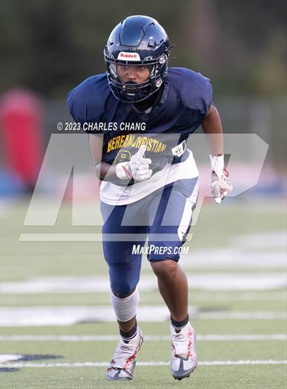 Thumbnail 2 in Alameda vs Berean Christian (Scrimmage) photogallery.