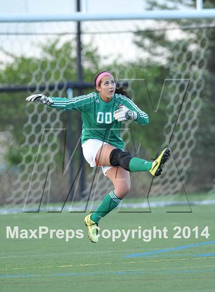 Thumbnail 2 in Standley Lake vs. Mountain Vista (CHSAA 5A Round 2) photogallery.