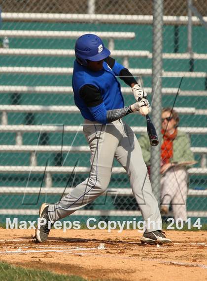 Thumbnail 1 in Midview @ Ross photogallery.