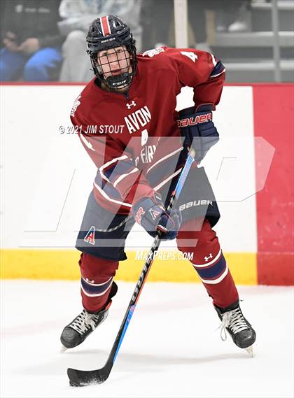 Thumbnail 1 in Kent vs. Avon Old Farms (Avon Christmas Classic Final) photogallery.