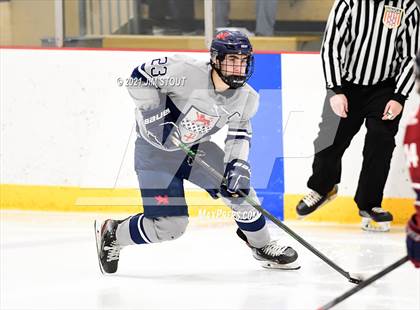 Thumbnail 2 in Kent vs. Avon Old Farms (Avon Christmas Classic Final) photogallery.